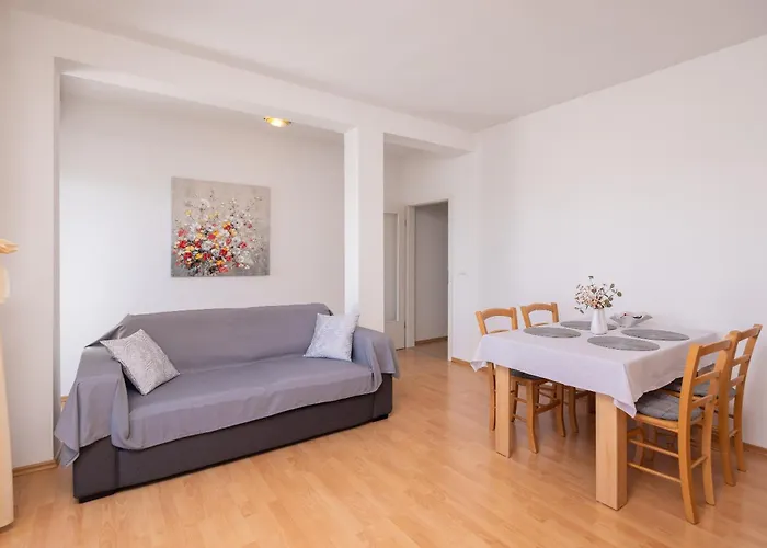 Wavepoint Appartement Jesenice (Split-Dalmatia)